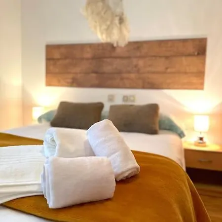 Apartamento La Escapada 아파트 기욘